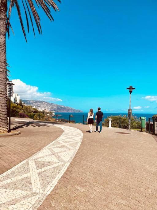Seaview Apartment Walking To The Beach Funchal  Extérieur photo