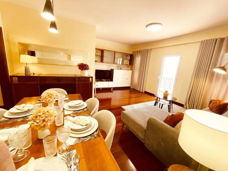 Seaview Apartment Walking To The Beach Funchal  Extérieur photo