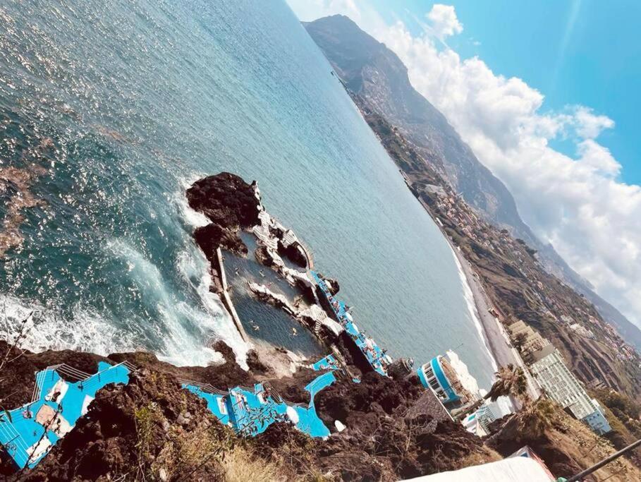 Seaview Apartment Walking To The Beach Funchal  Extérieur photo