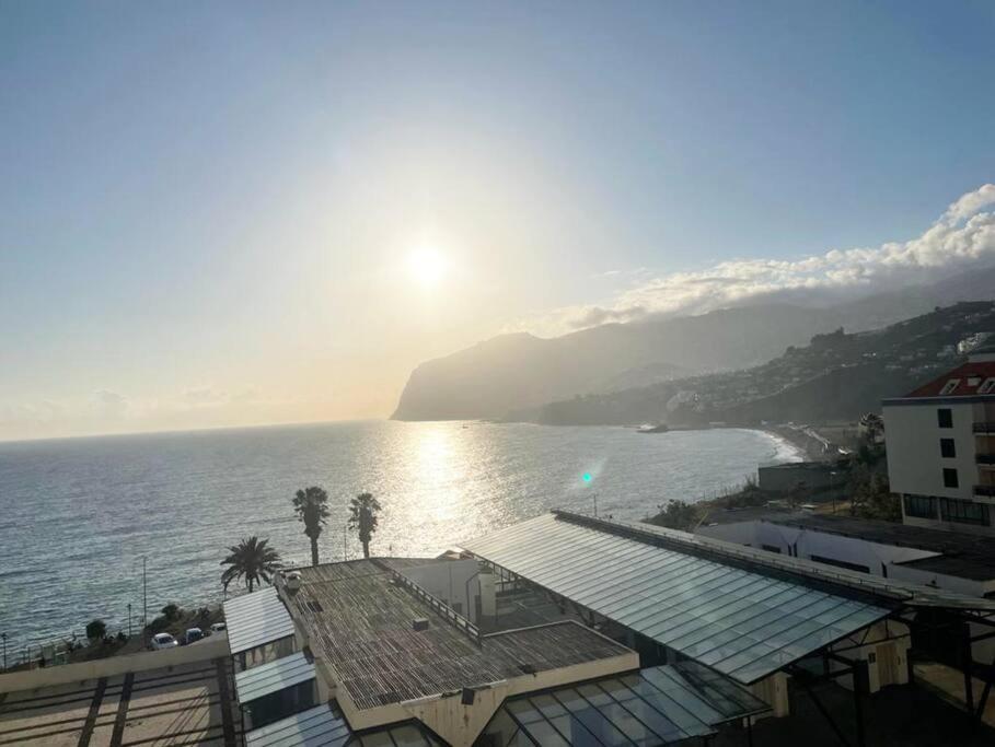 Seaview Apartment Walking To The Beach Funchal  Extérieur photo
